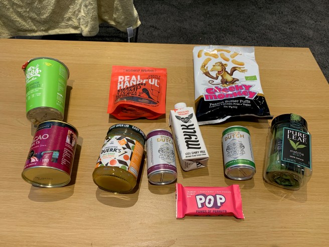 Degusta Box 19 Flatlay